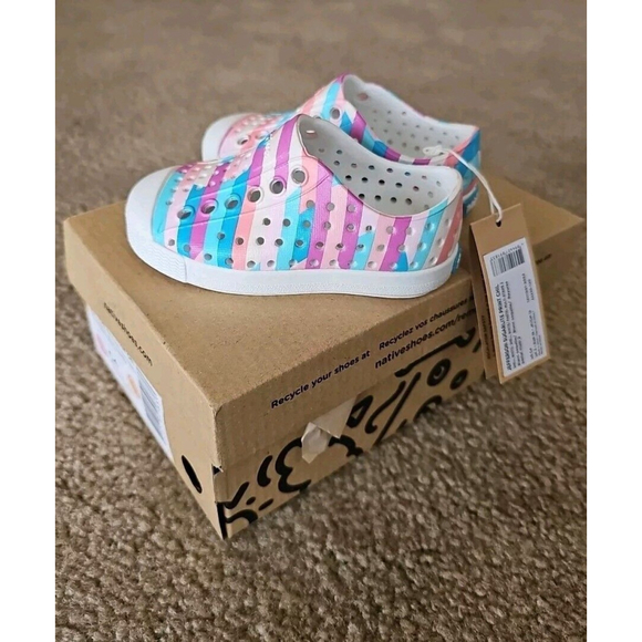 Native Shoes Other - Native Jefferson Toddler Pastel Stripe Sugarlite Print Size C4 NEW